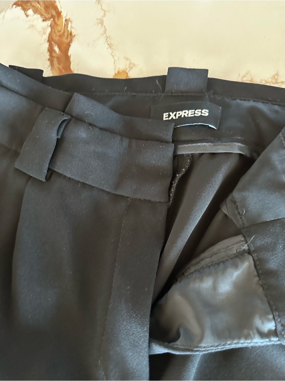 Express Black Cropped Women's Pants